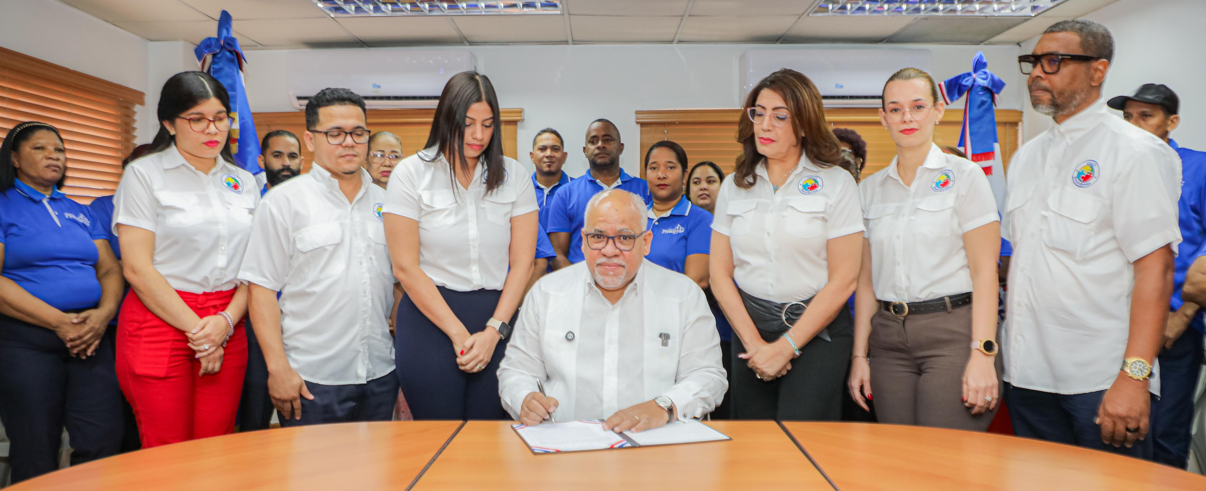 FIRMA COMPROMISO CON COLABORADORES FIRMA COMPROMISO CON COLABORADORES